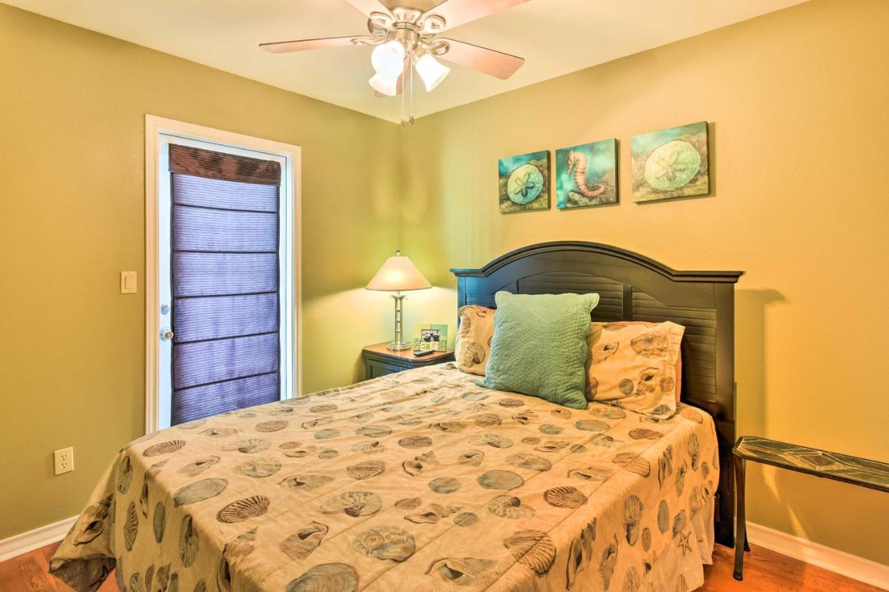 Port Aransas Condo With Pool Access - Walk To Beach! Eksteriør bilde